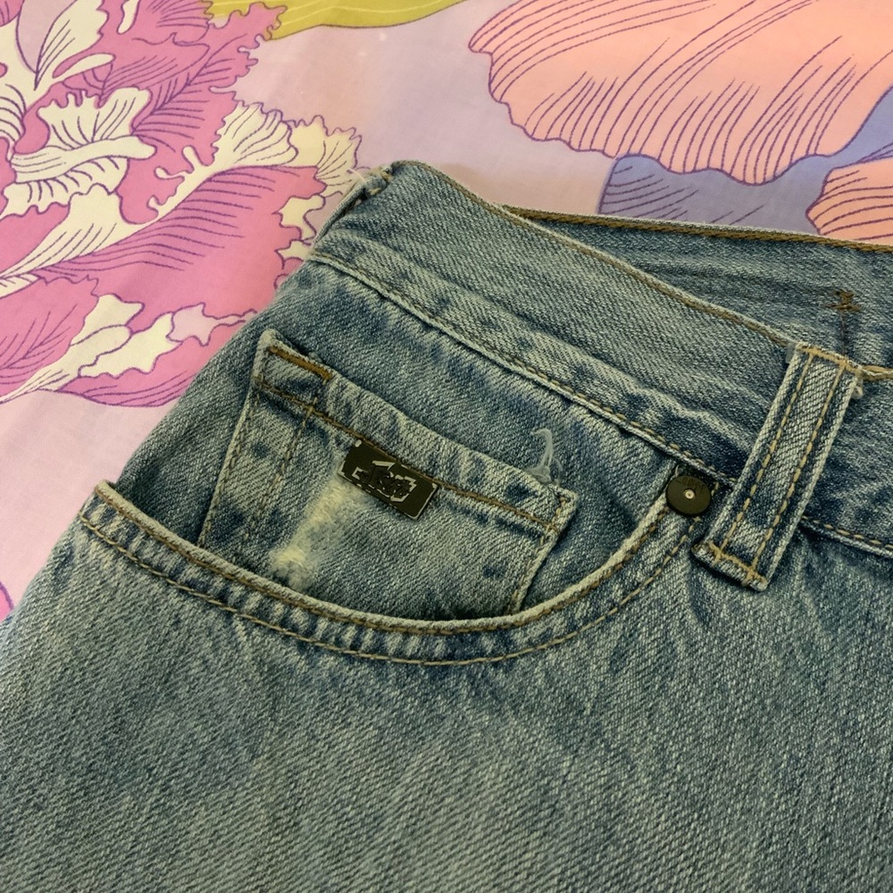 EUC Men’s Raw Trashed Denim light Wash Straight Jeans - Picture 7 of 14